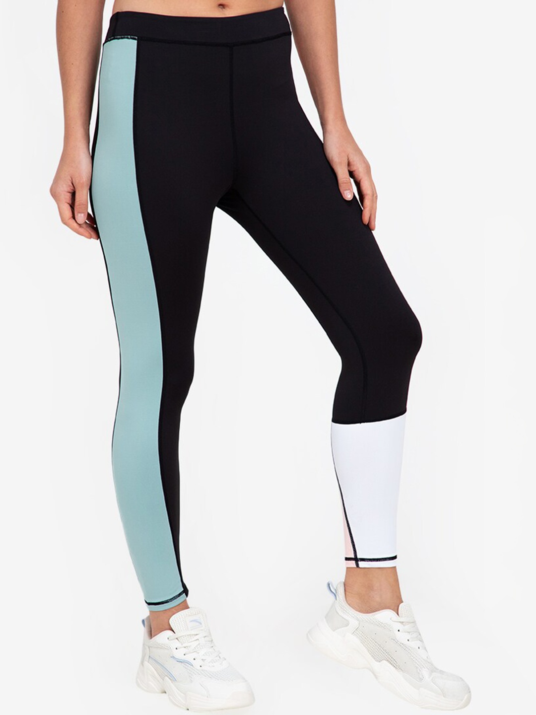 

ZALORA ACTIVE Women Black & Blue Colourblocked Tights
