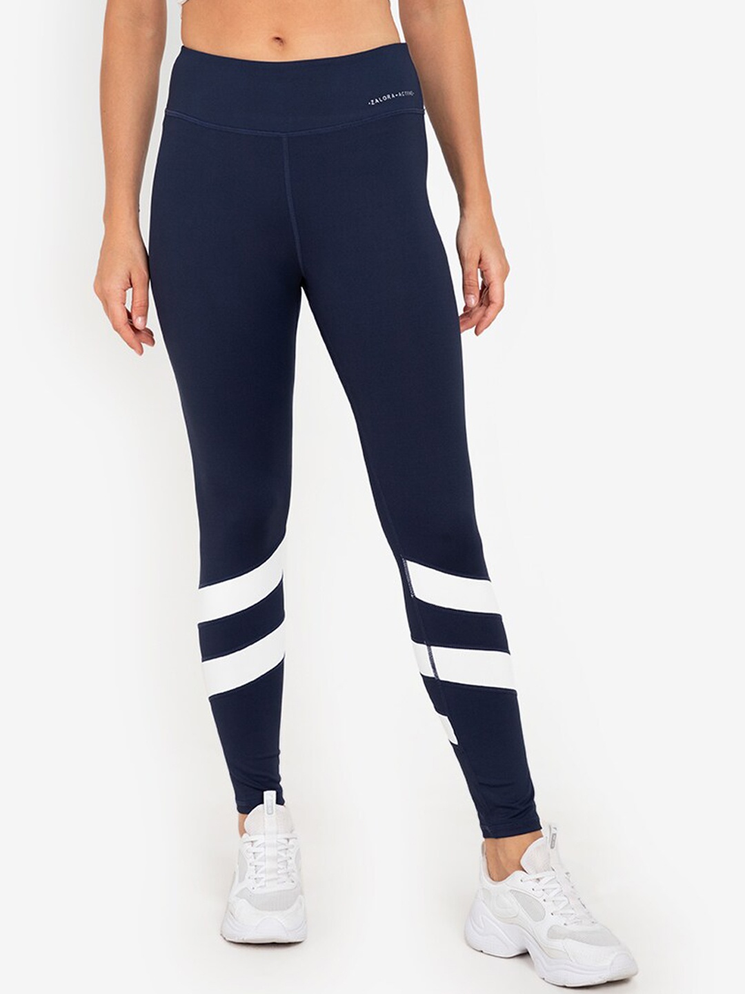 

ZALORA ACTIVE Women Navy Blue & White High Rise Striped Tights