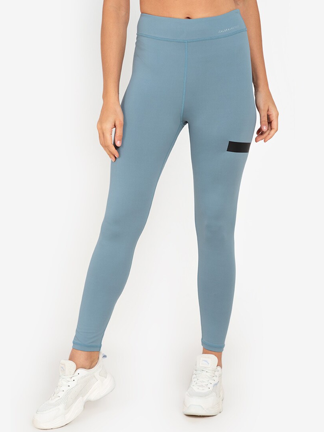 

ZALORA ACTIVE Women Blue Solid Tights