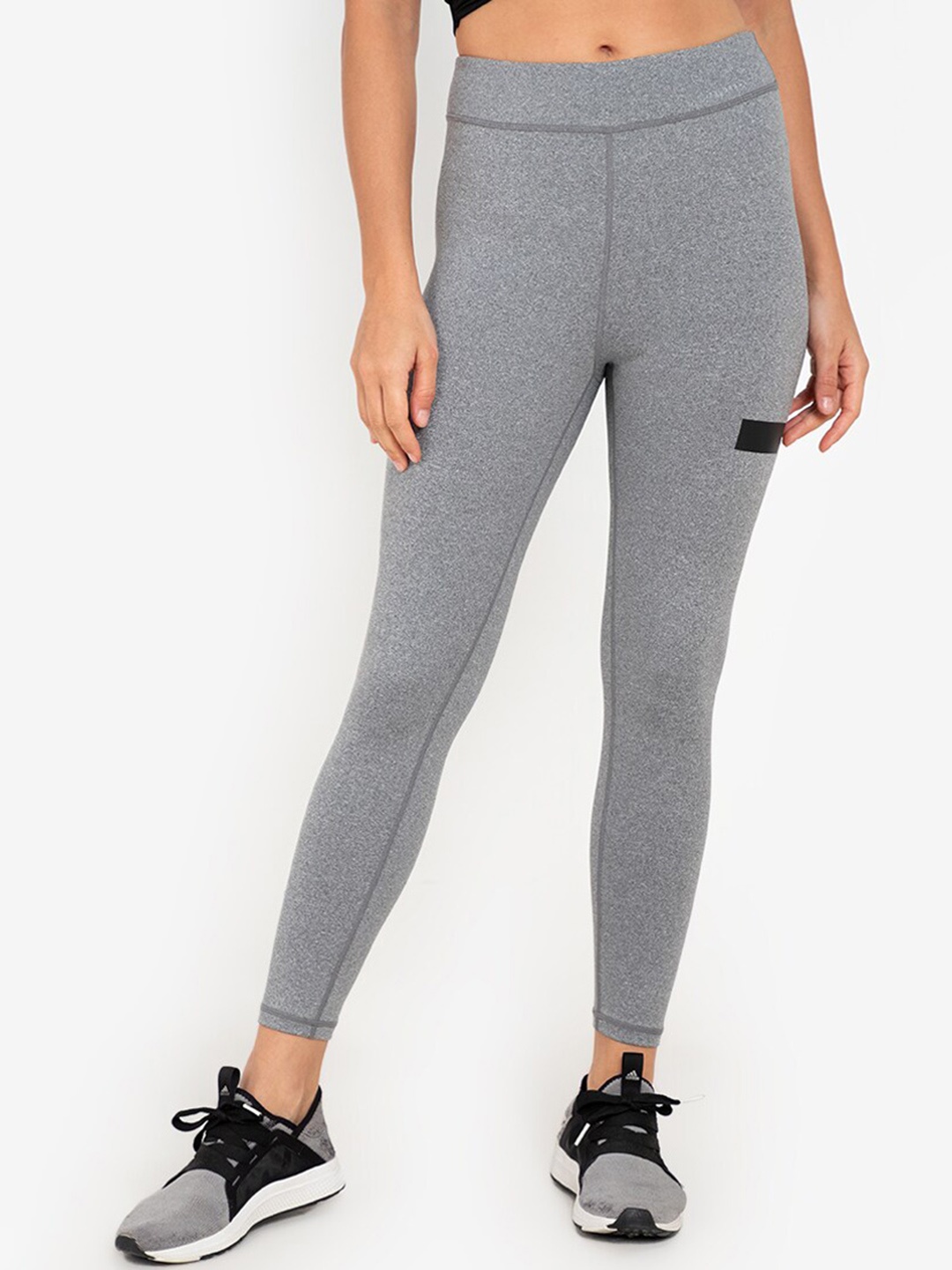 

ZALORA ACTIVE Women Grey Solid Tights