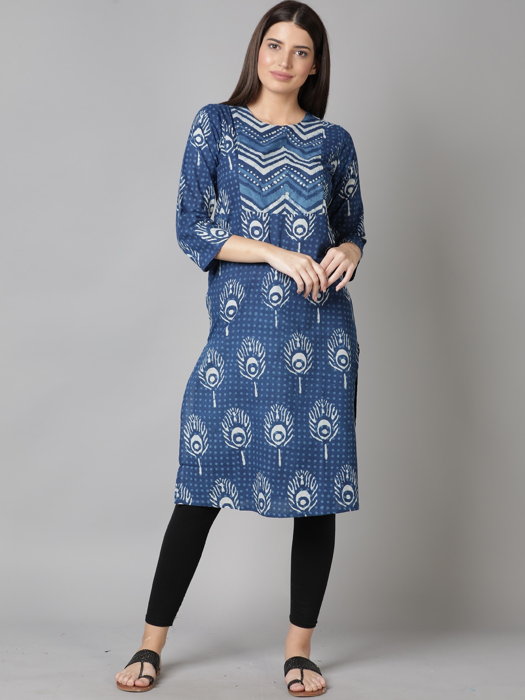

Cot'N Soft Women Blue & Off-White Dabu Hand Block Printed Indigo Pure Cotton Kurta
