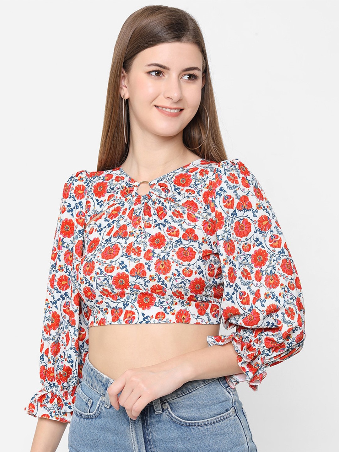 

POPPI White Floral Print Crepe Crop Top