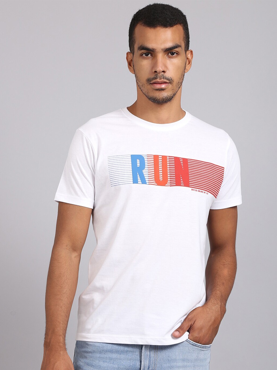 

VENITIAN Men White Typography Printed Slim Fit T-shirt