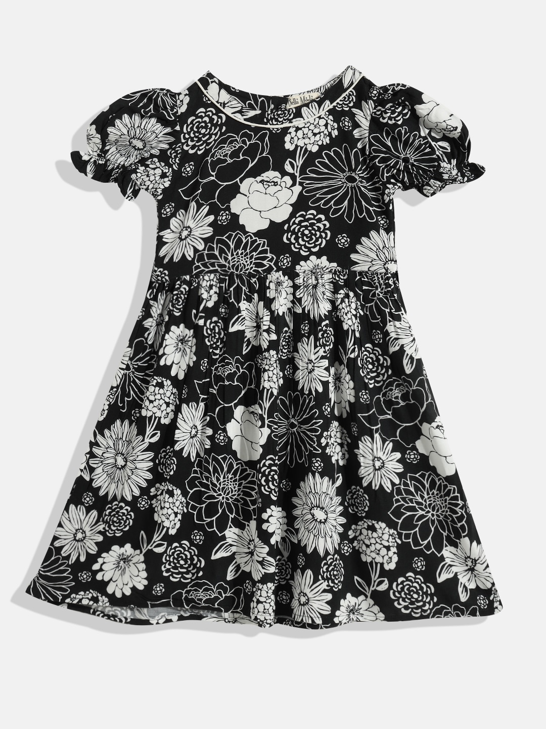 

Bella Moda Girls Black & White Floral Printed Pure Cotton Fit & Flare Dress
