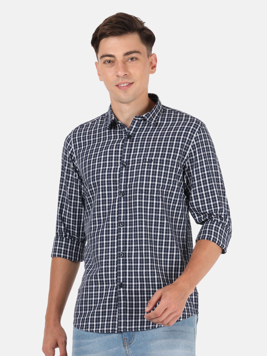 

Crocodile Men Navy Blue & White Classic Slim Fit Tartan Checked Casual Shirt