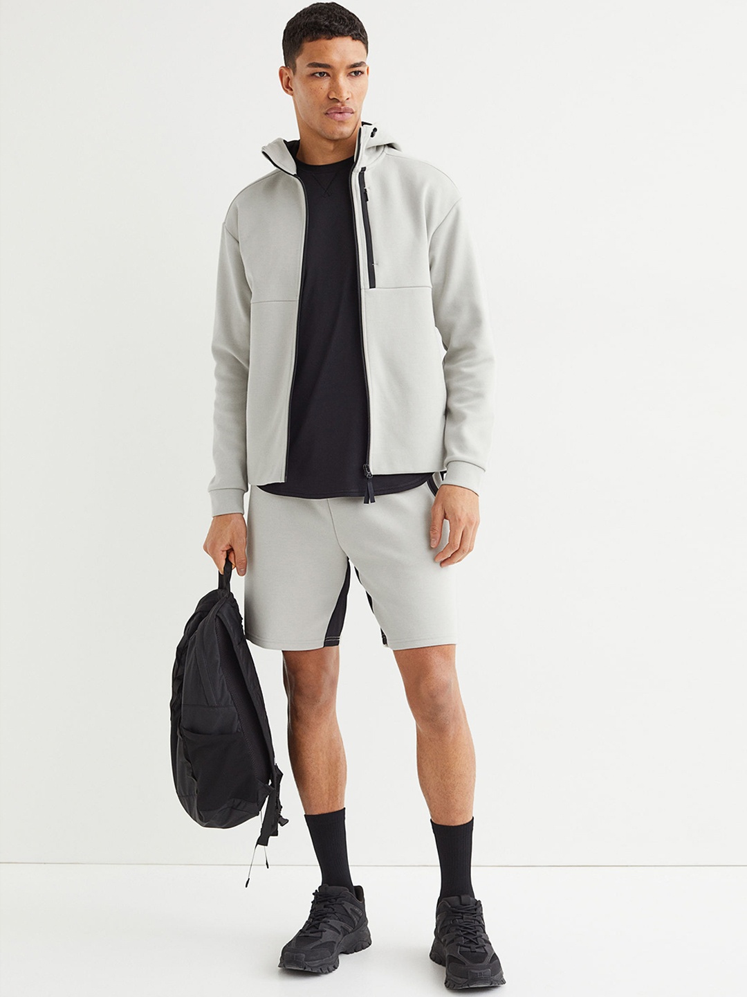 

H&M Men Grey Regular Fit Sports Shorts