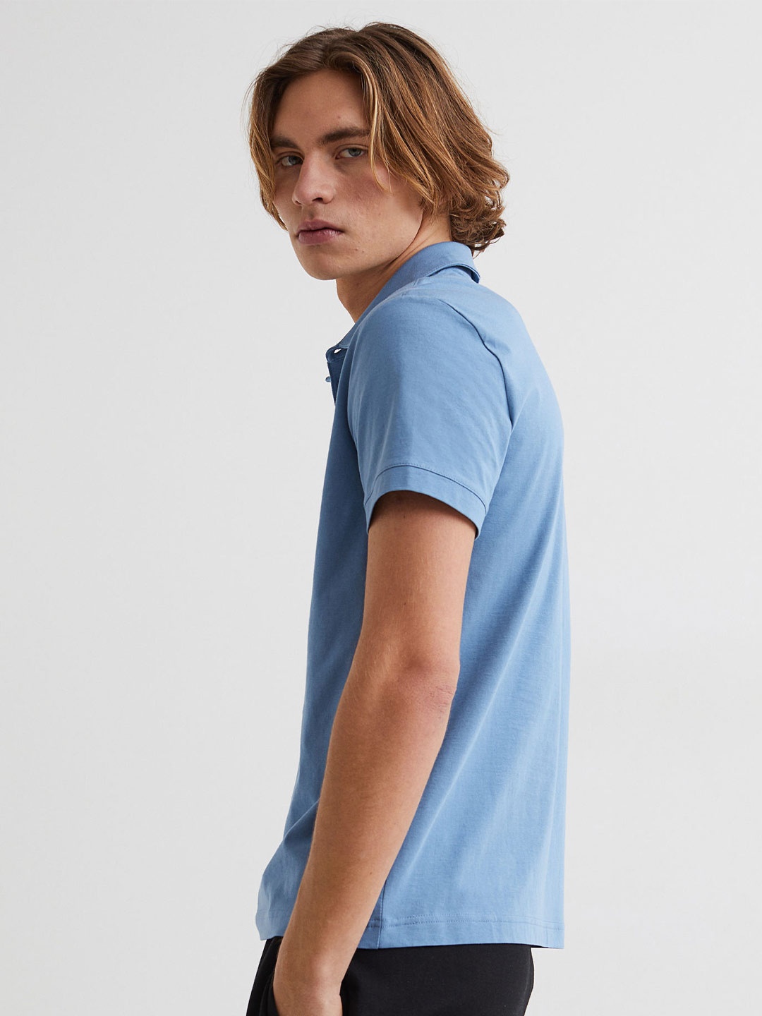 

H&M Men Blue Slim Fit Polo Shirt