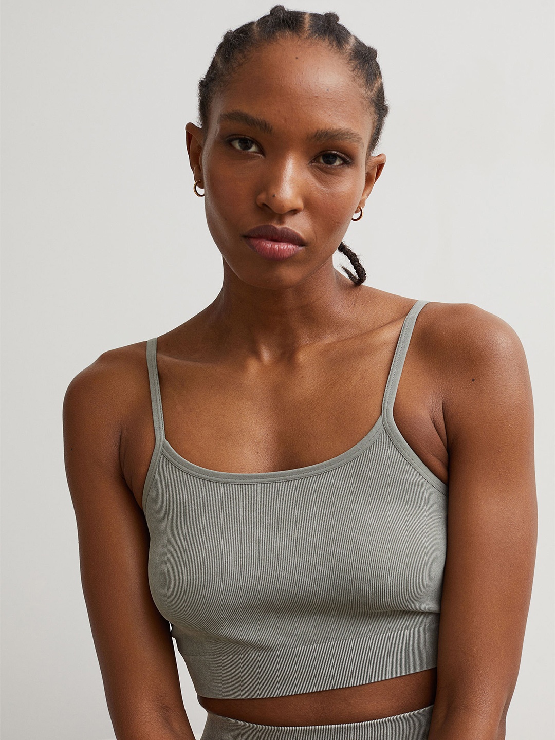 

H&M Women Sage Green Ribbed Seamless Crop Top