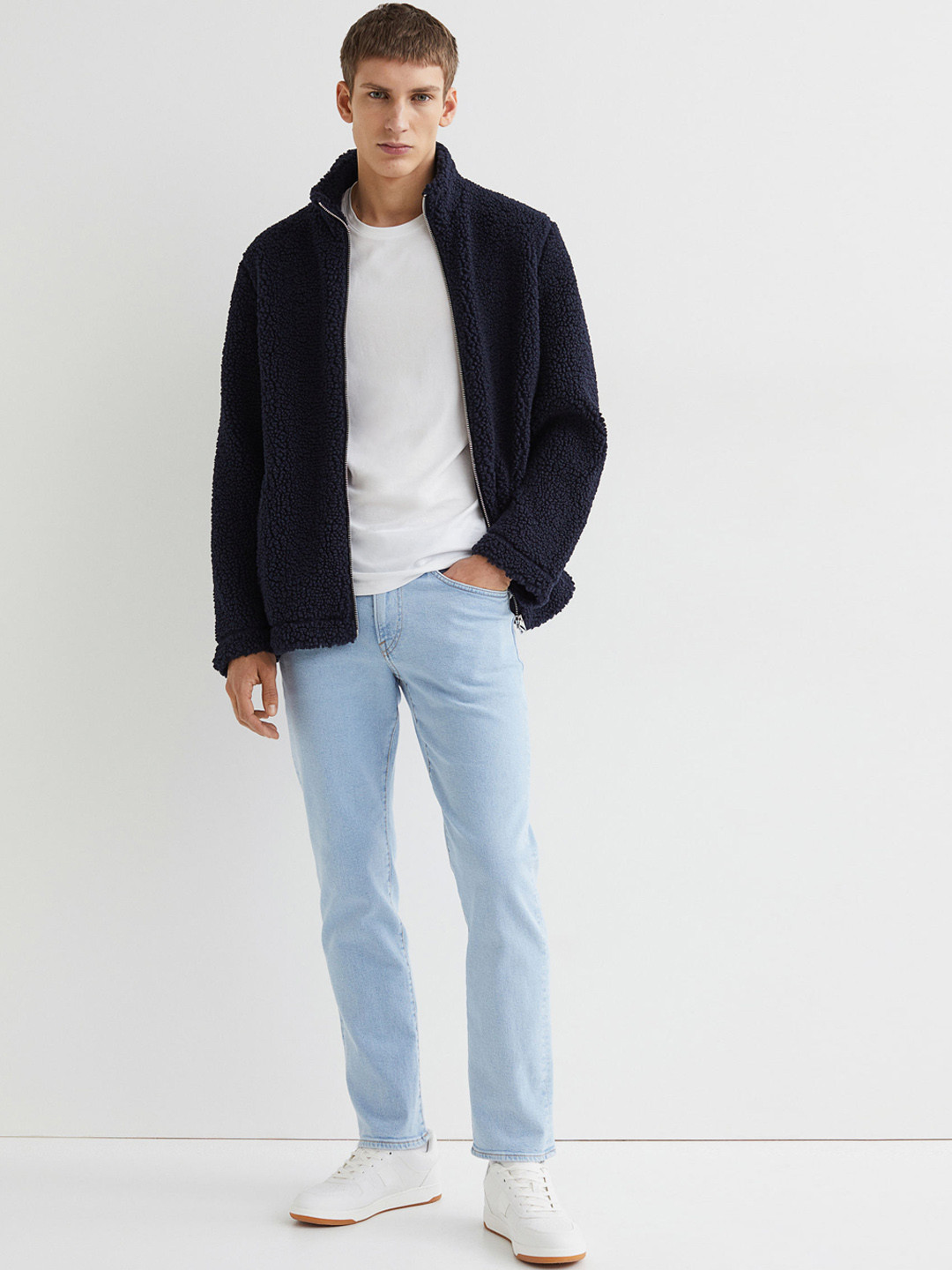 

H&M Men Blue Solid No Fade Regular Jeans