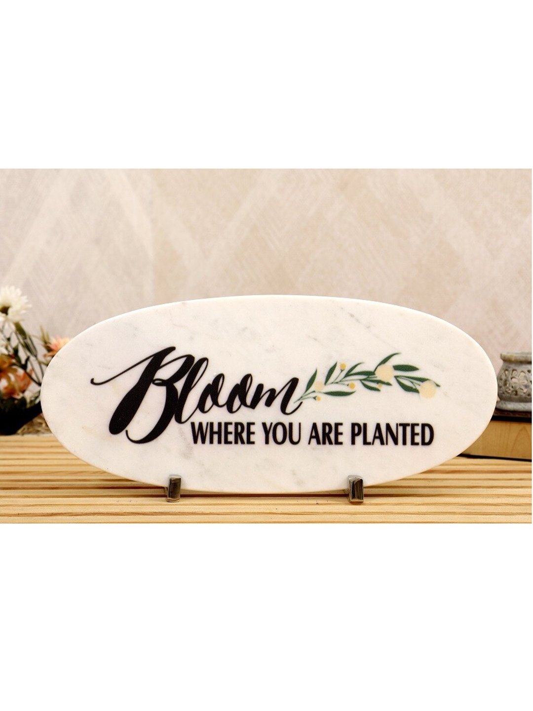 

POSH-N-PLUSH Black & White Bloom Printed Marble Showpiece