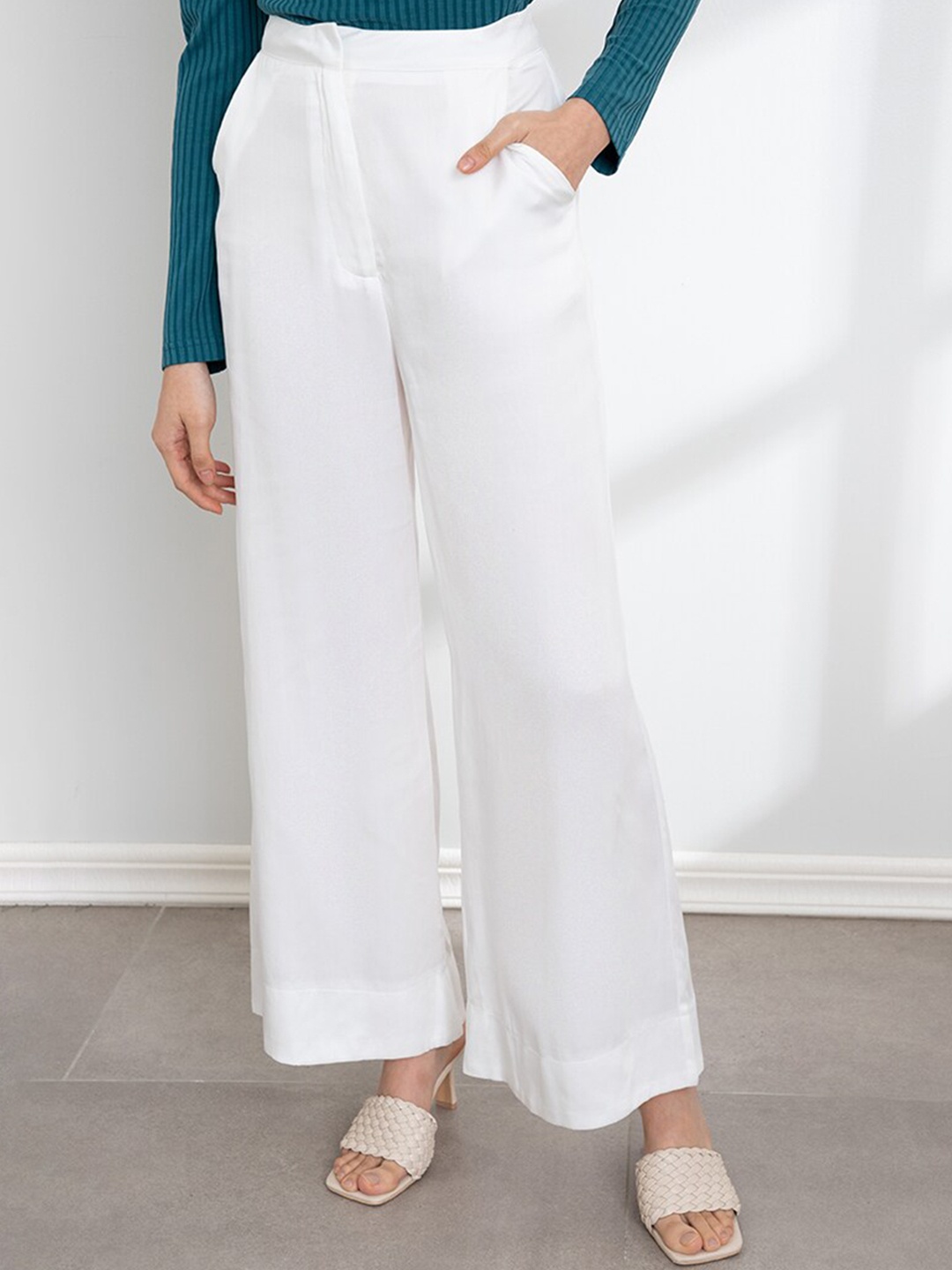 

ORIGIN BY ZALORA Women White Straight Fit Trousers