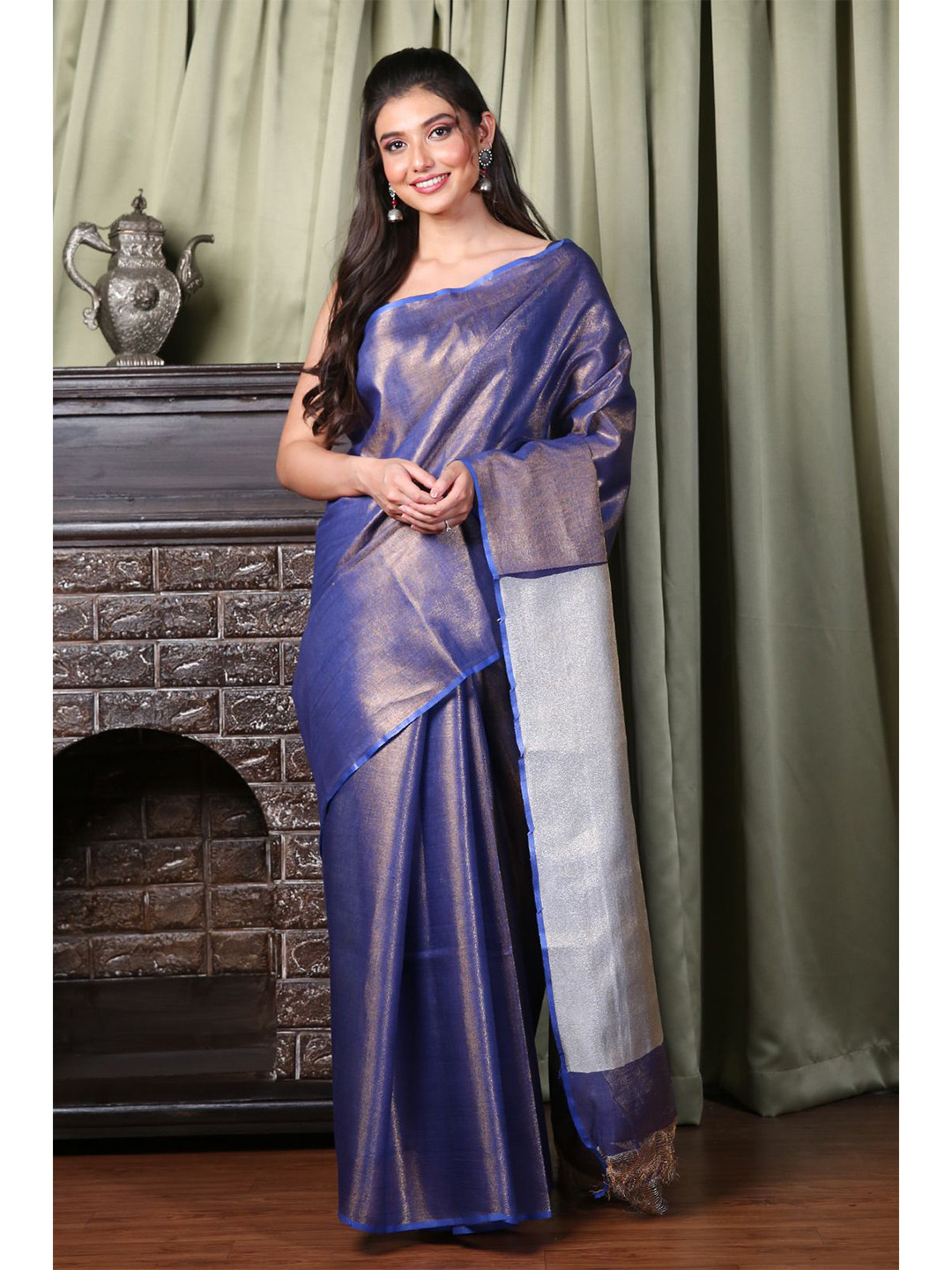 

Charukriti Blue & White Woven Design Silk Blend Saree