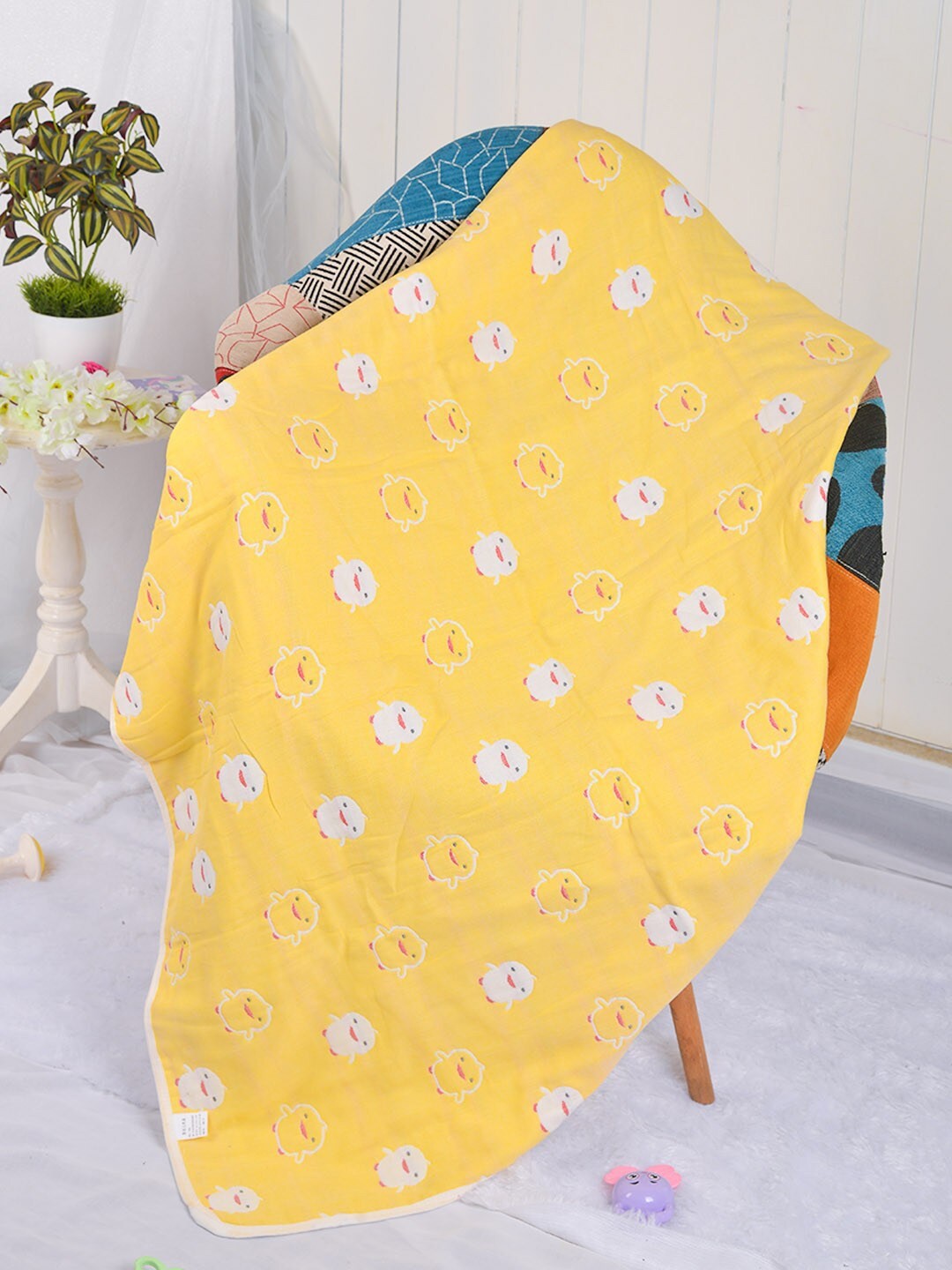 

POPLINS Yellow & White Cartoon Characters AC Room 300 GSM Cotton Single Bed Blanket