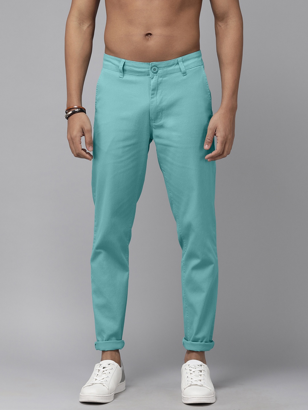 

The Roadster Lifestyle Co Men Blue Slim Fit Chinos