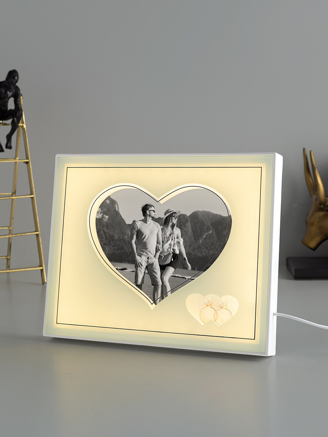 

Golden Peacock White Rectangular LED Table-Top Photo Frame