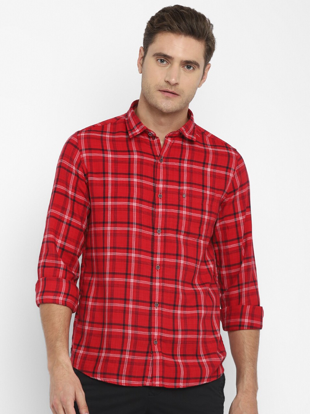 

Turtle Men Red Slim Fit Tartan Checked Cotton Casual Shirt