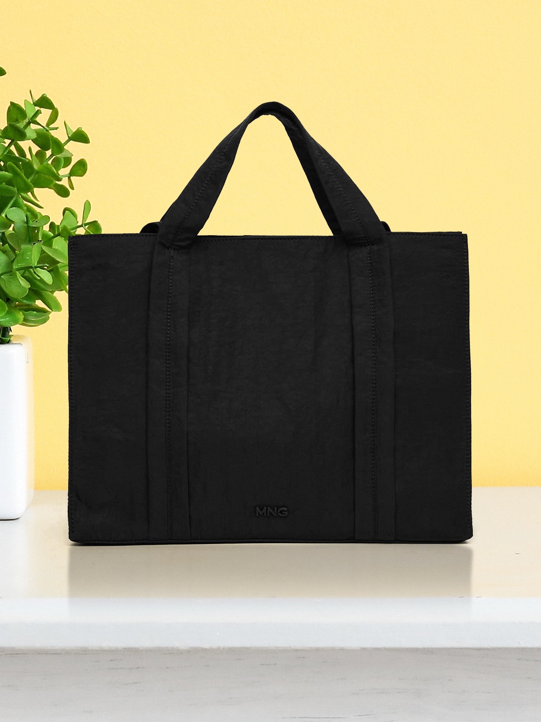 

MANGO Black Solid Structured Handheld Bag with Two Non-Detachable Shoulder Straps
