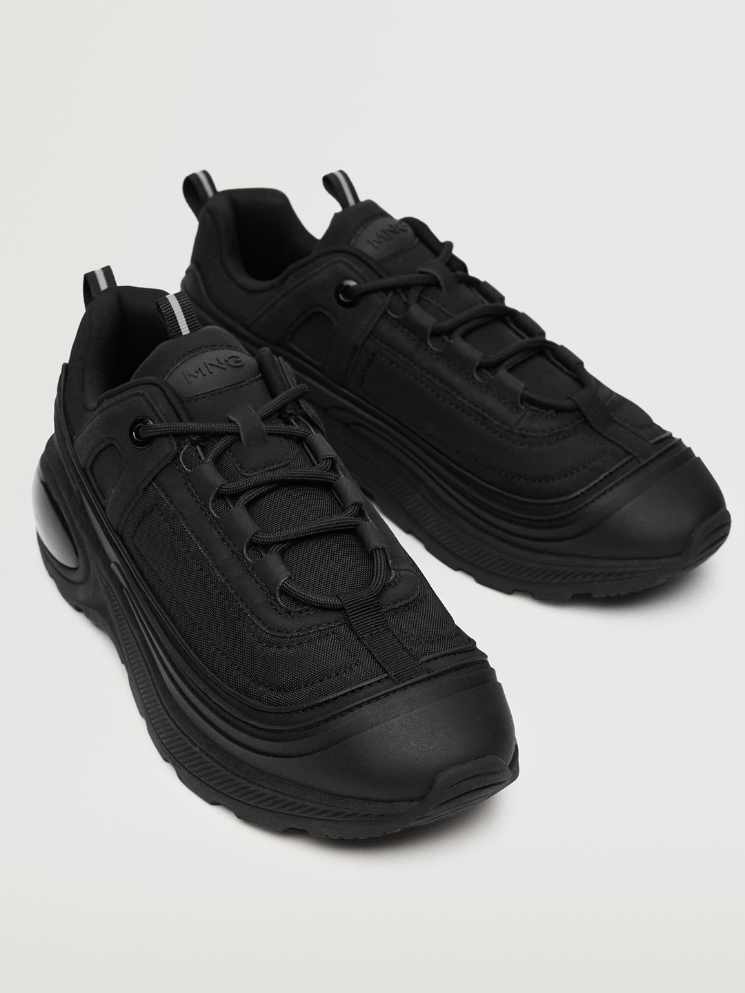 

MANGO MAN Men Black Solid Sneakers
