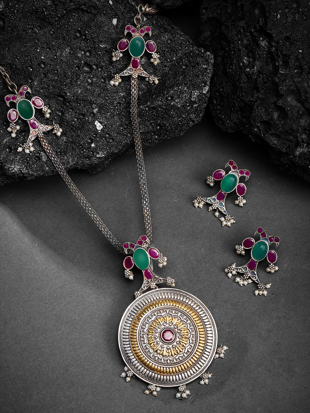 

MIDASKART Women Green & Purple Gold-Plated Oxidised Jewellery Set