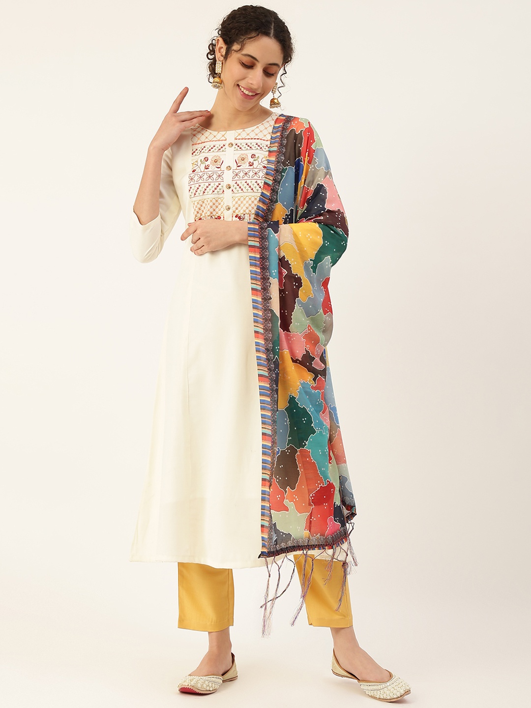 

VAABA Women White Ethnic Motifs Embroidered Yoke Design Kurta with Trousers & Dupatta