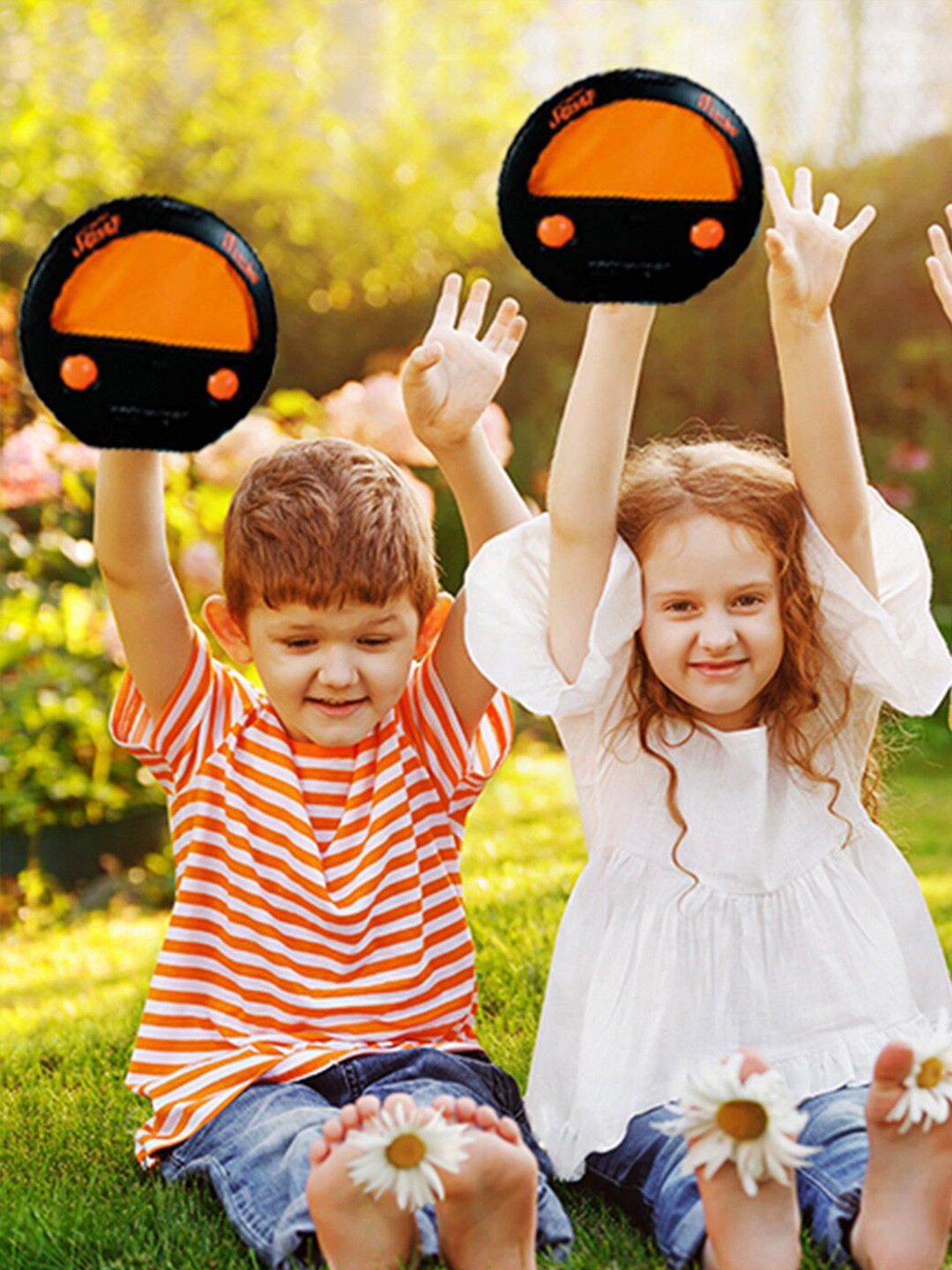 

Wembley Toys Kids Black & Orange Squap Catch & Throw Ball Game