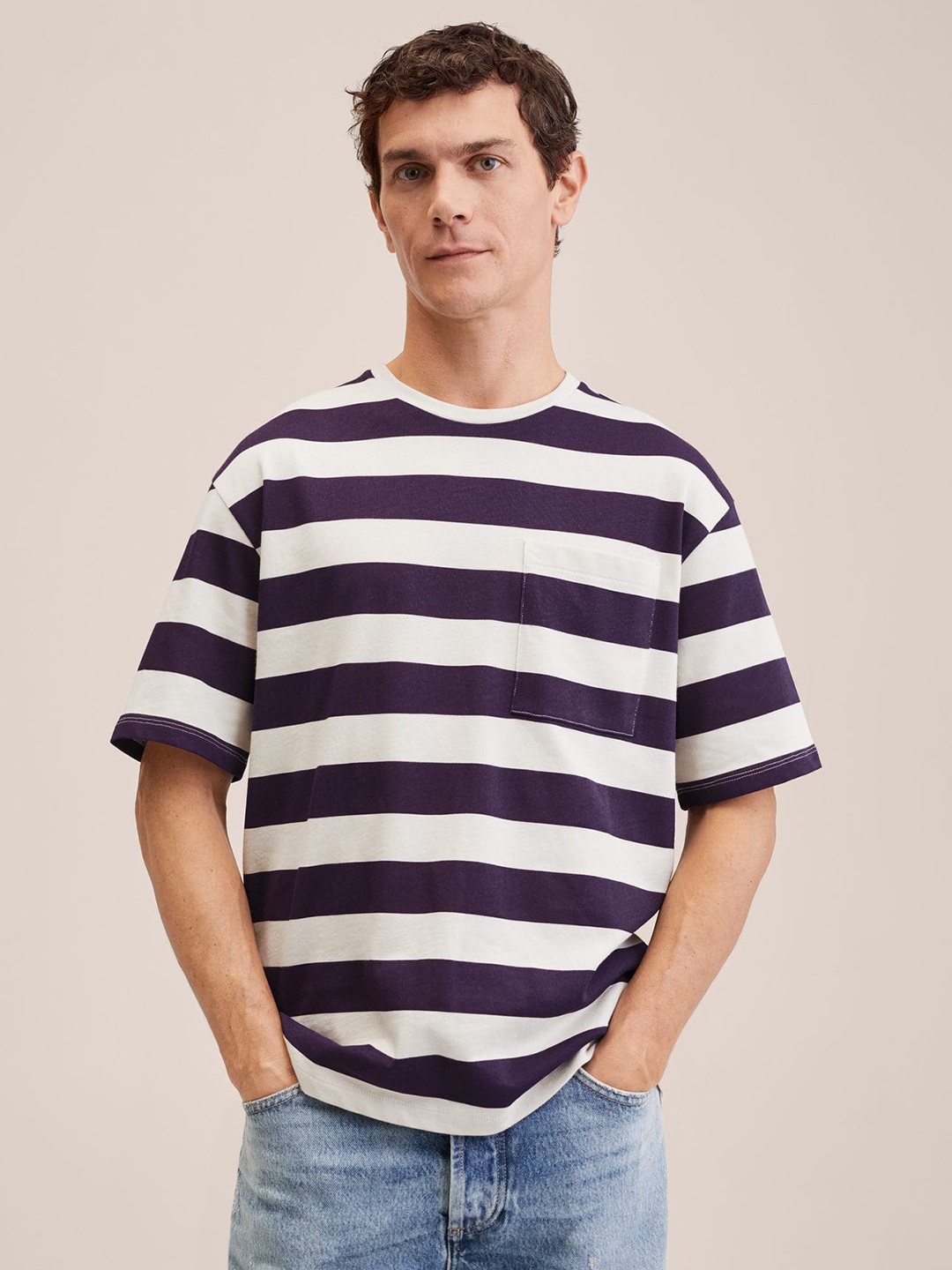 

MANGO MAN Purple & Off White Striped Drop-Shoulder Sleeves Pure Cotton T-shirt