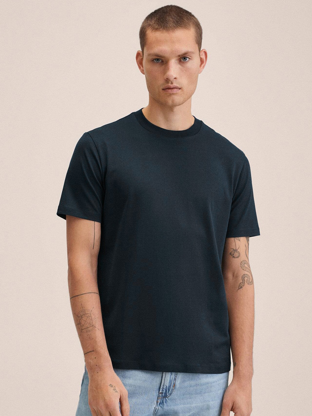 

MANGO MAN Men Navy Blue Knitted Pure Cotton T-shirt