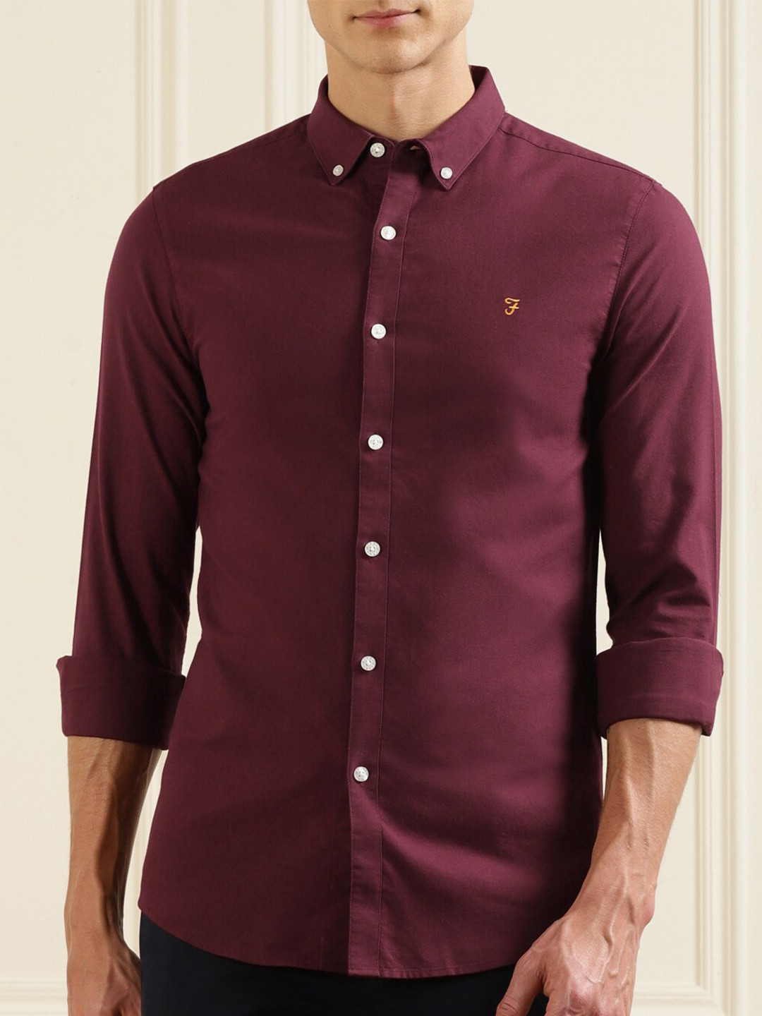 

Farah Men Maroon Solid Cotton Casual Shirt