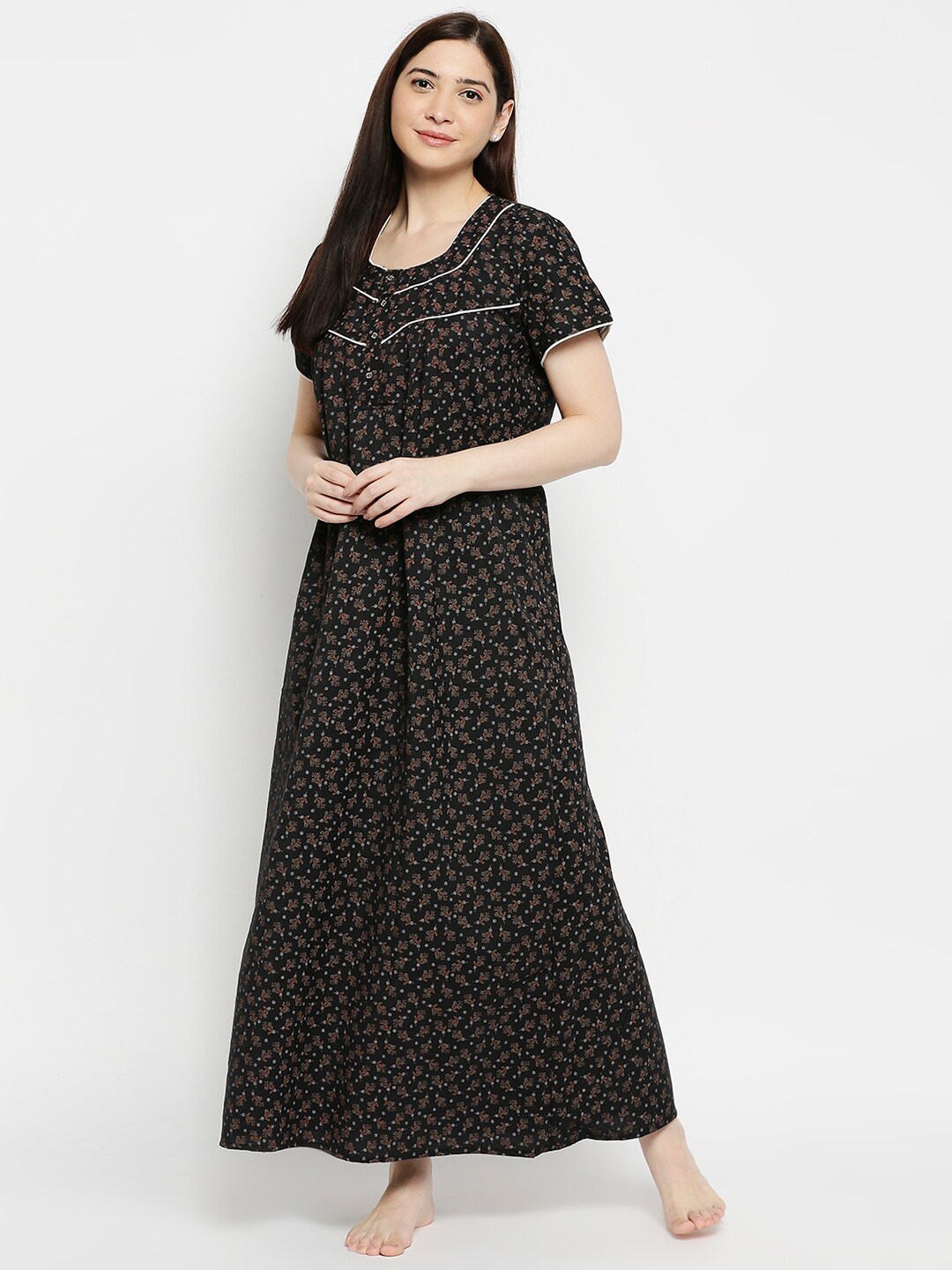 

Pretty Awesome Black Printed Cotton Maxi Nightdress