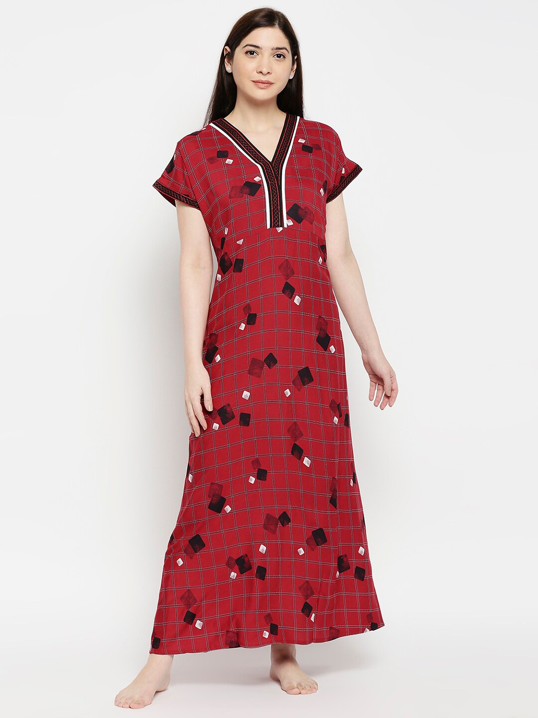 

Pretty Awesome Maroon Printed Maxi Nightdress