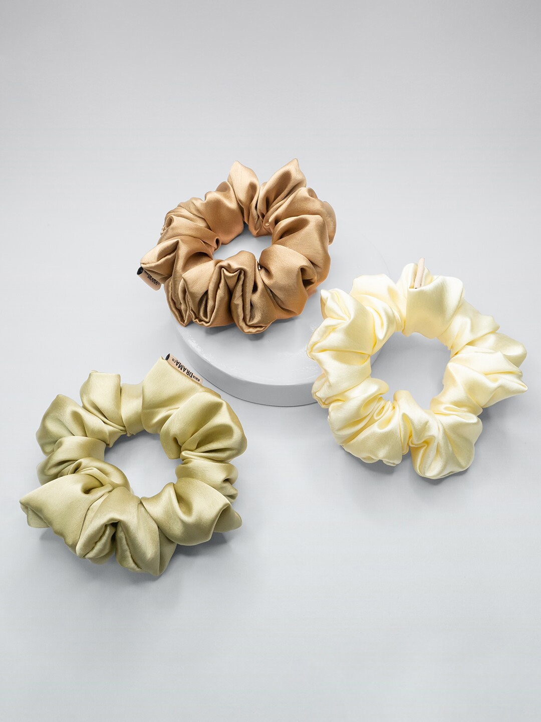 

HAIR DRAMA CO. Women Beige & Green Satin Set of 3 Ponytail Scrunchies