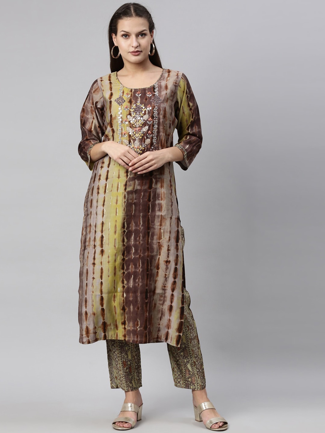 

Neerus Women Brown Ethnic Motifs Printed Mirror Work Kurta with Trousers