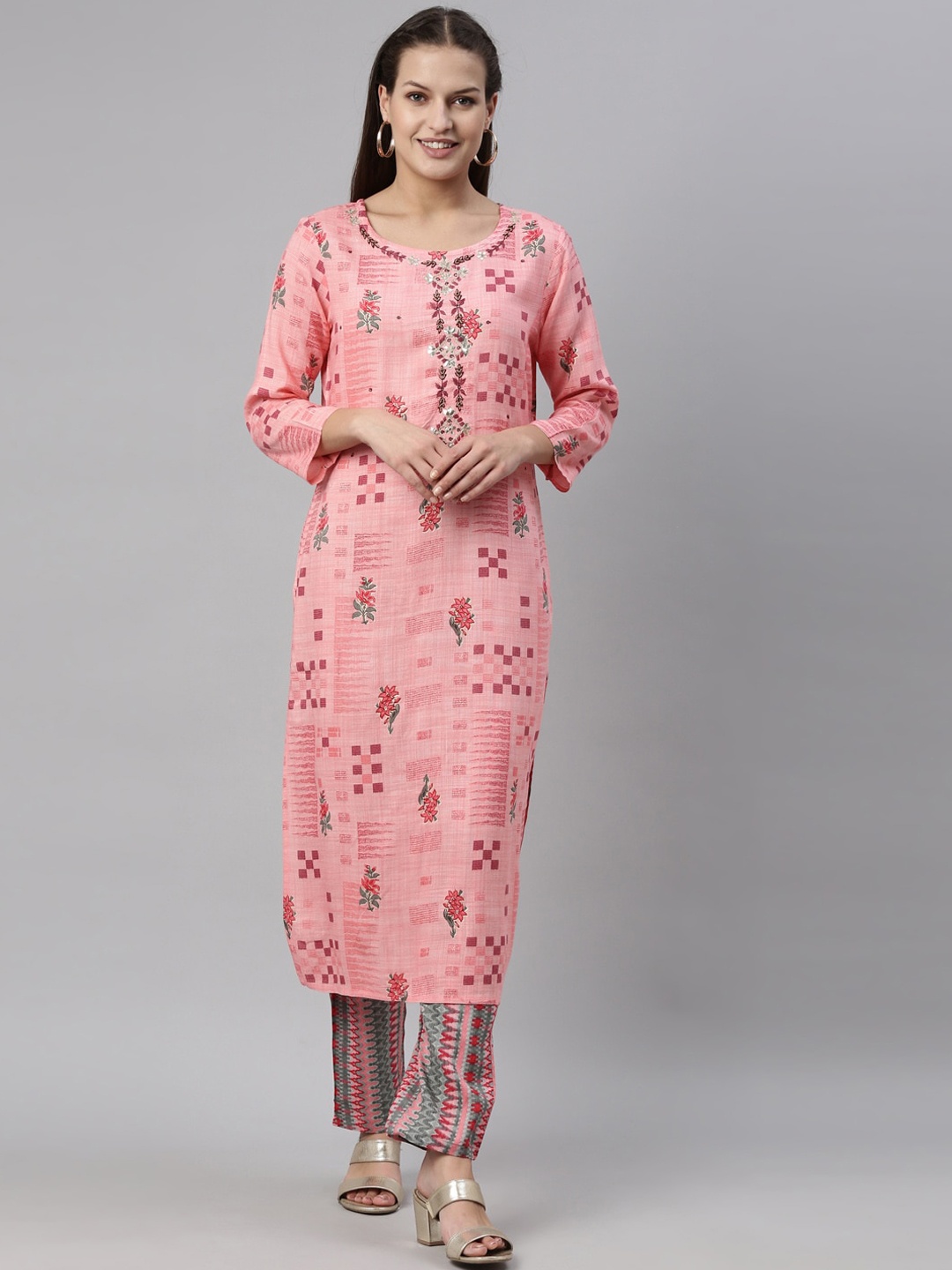 

Neerus Women Pink Floral Printed Kurti with Trousers