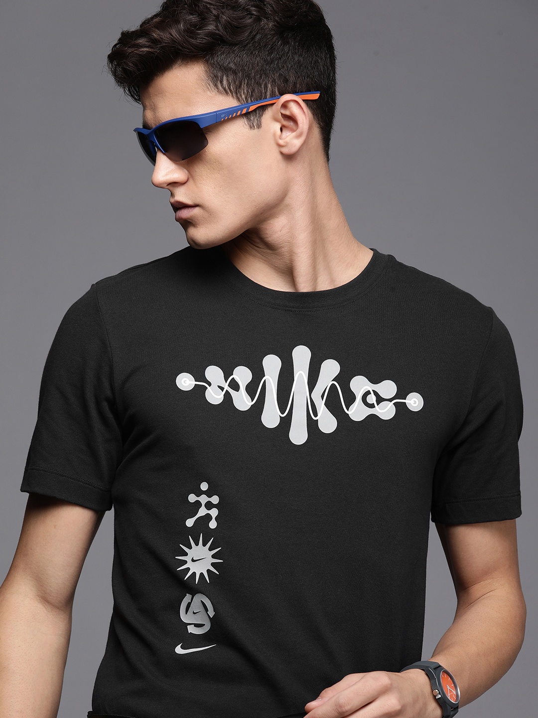 

Nike Men Black & Grey Typography Printed Round Neck T-shirt