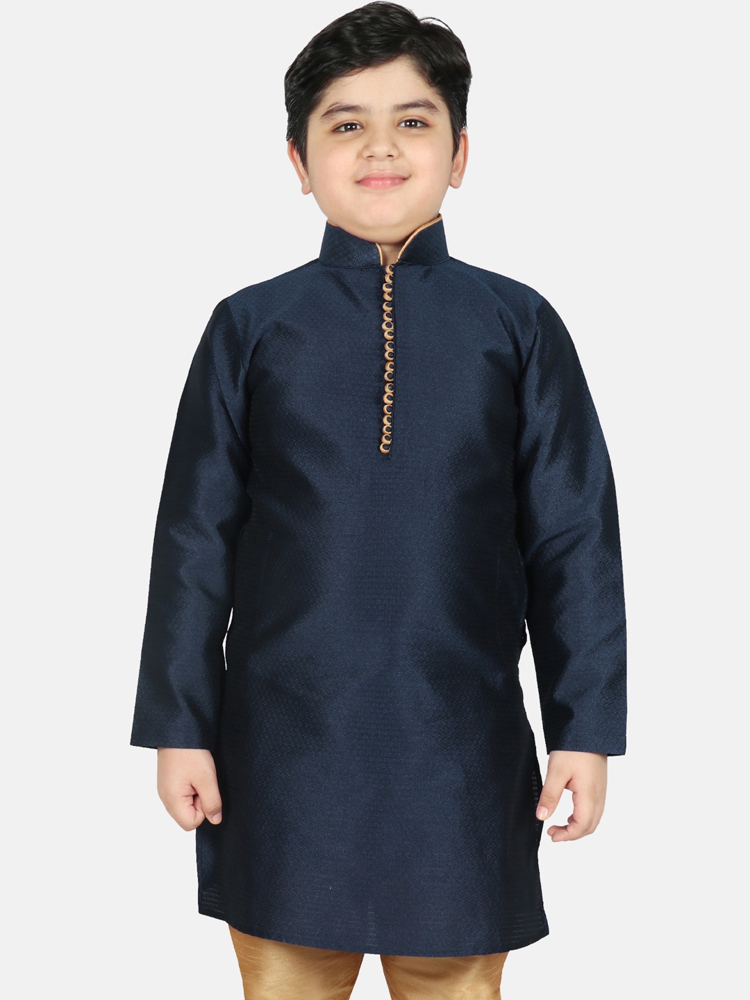 

SG YUVRAJ Boys Navy Blue Woven Design Raw Silk Kurta