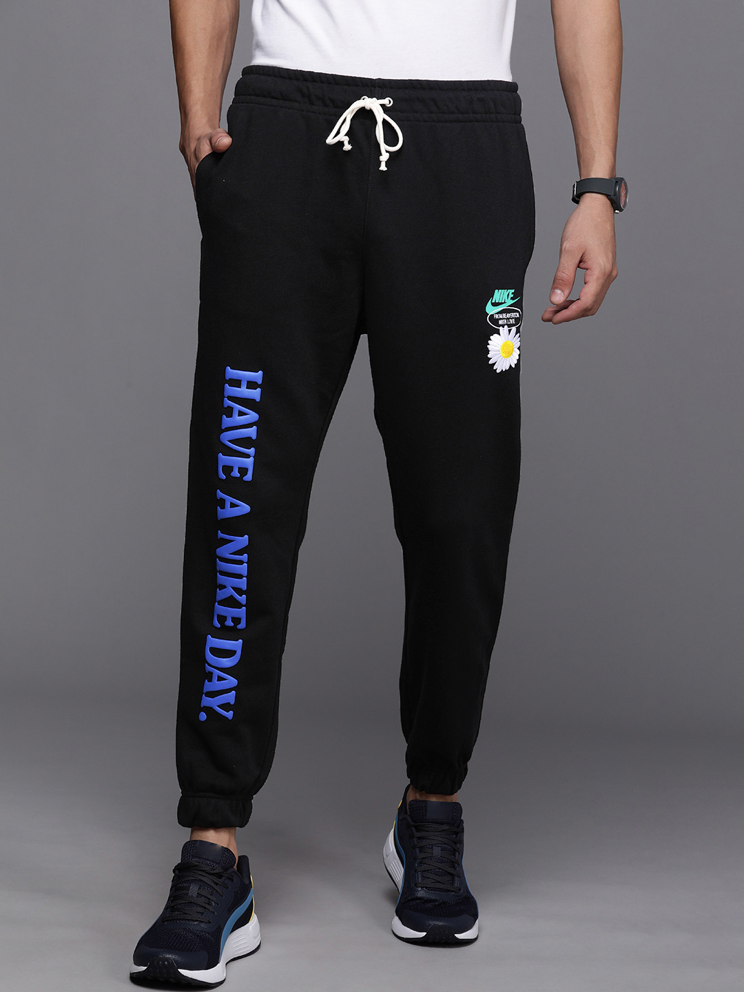 

Nike Men Black & Blue Printed Loose Fit French Terry Joggers