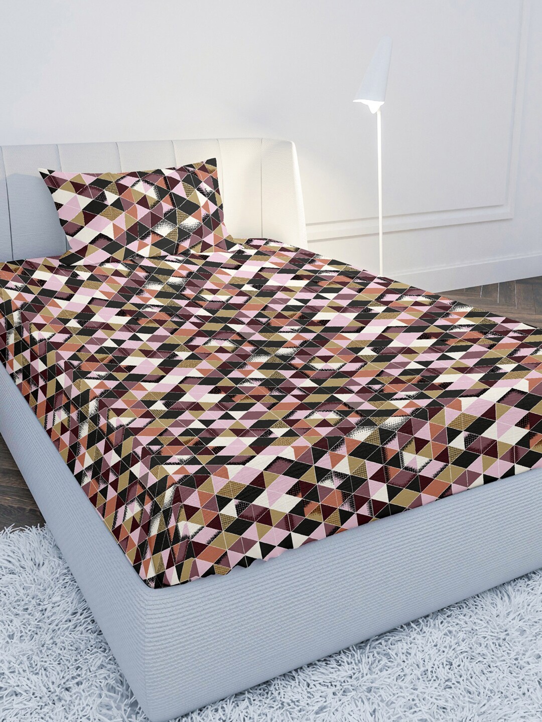 

MAYFAIR HOMES LONDON Pink & Black Geometric 210 TC Single Bedsheet with 1 Pillow Cover