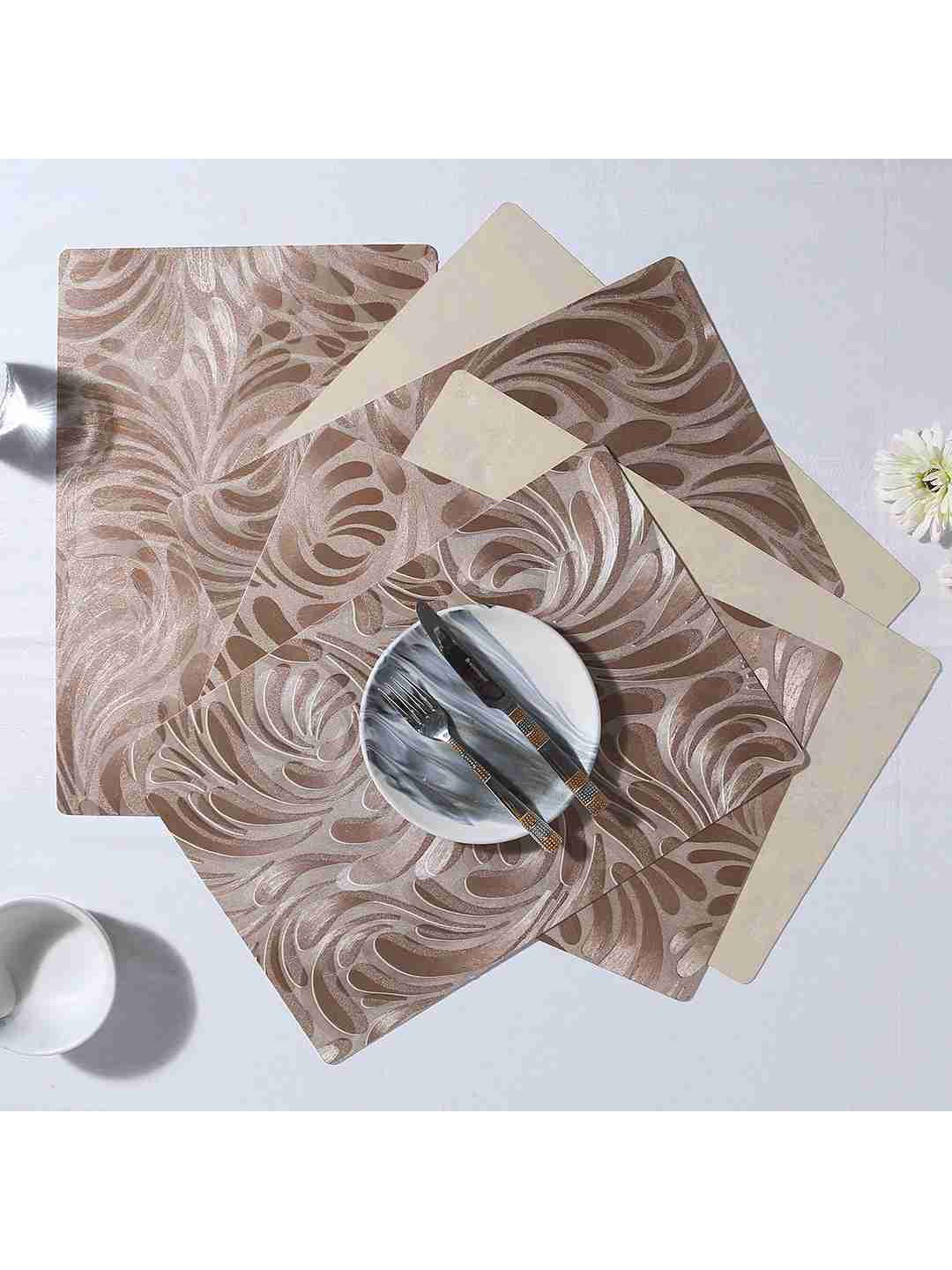 

Wonderchef Set of 6 Brown Textured Pattern Valentina Reversible Table Placemats