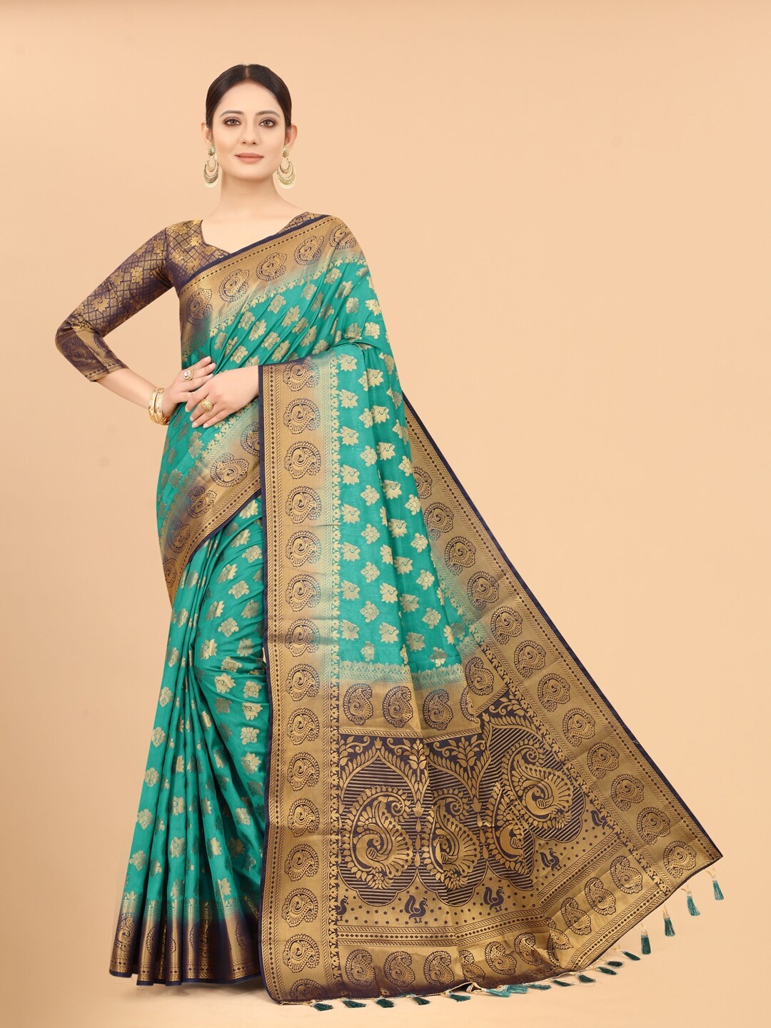 

PERFECT WEAR Green & Navy Blue Ethnic Motifs Silk Cotton Banarasi Saree