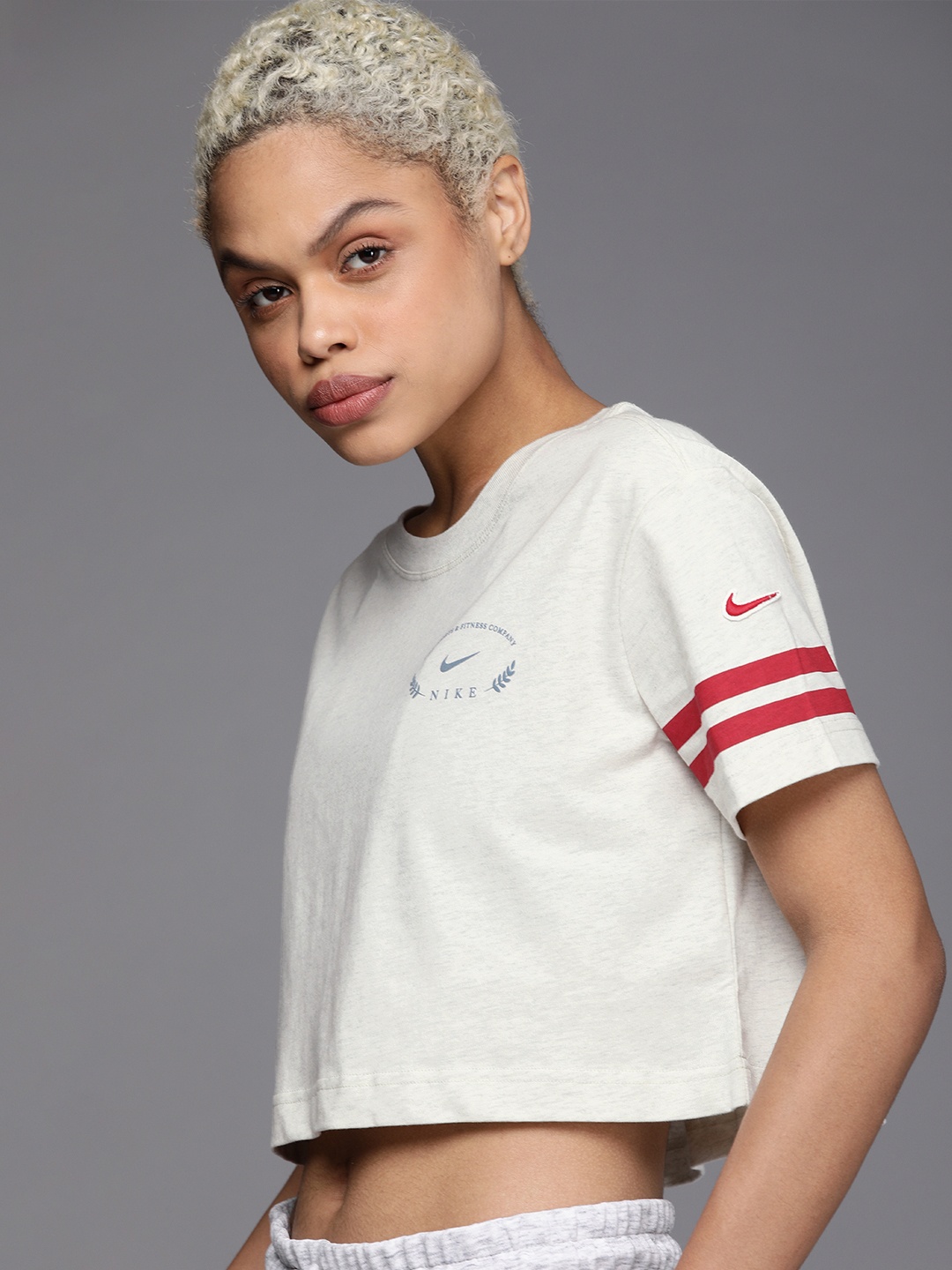 

Nike Women White & Grey Brand Logo Printed Pure Cotton Crop Top
