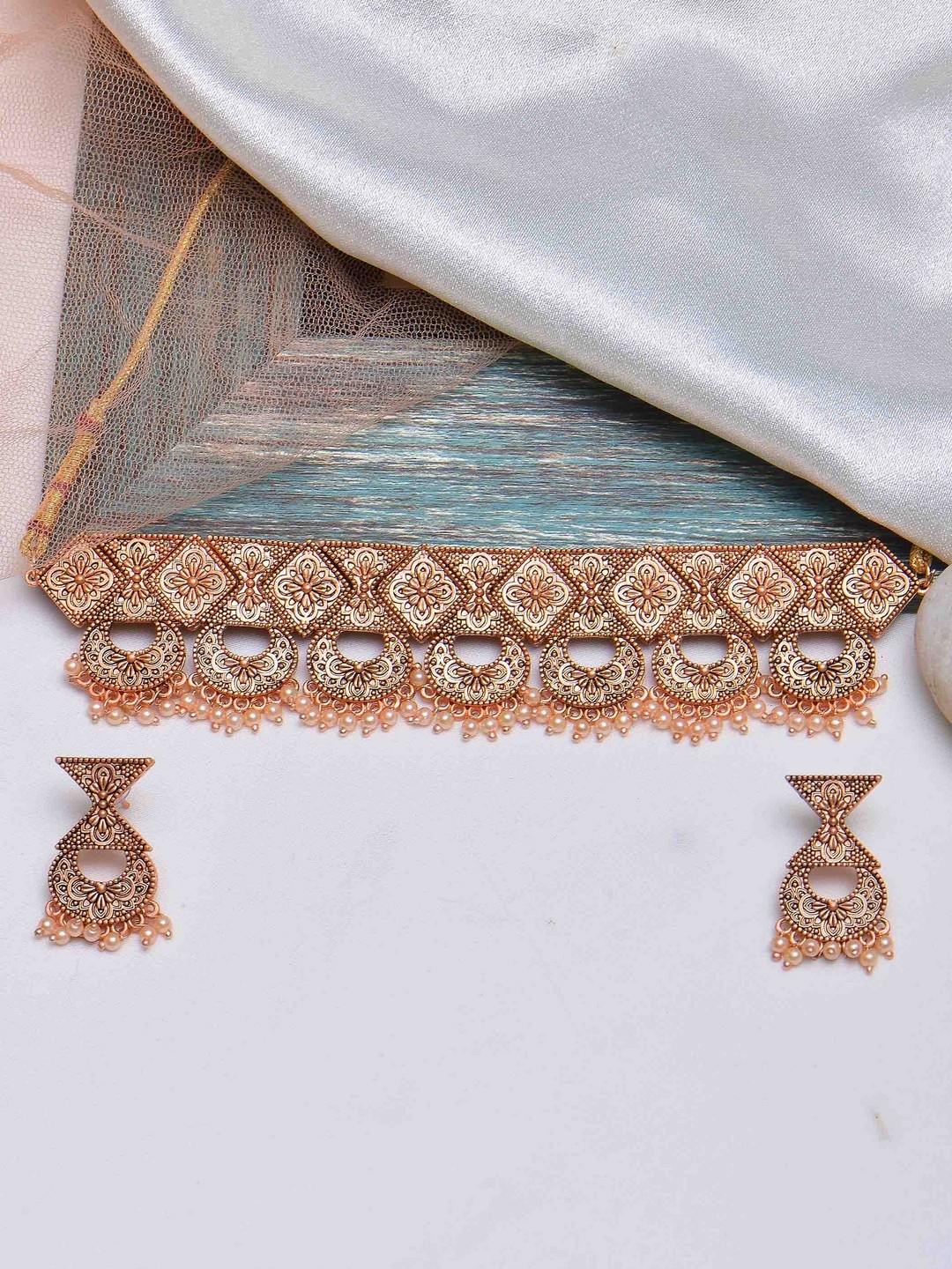 

POPLINS Women Rose Jewellery Set