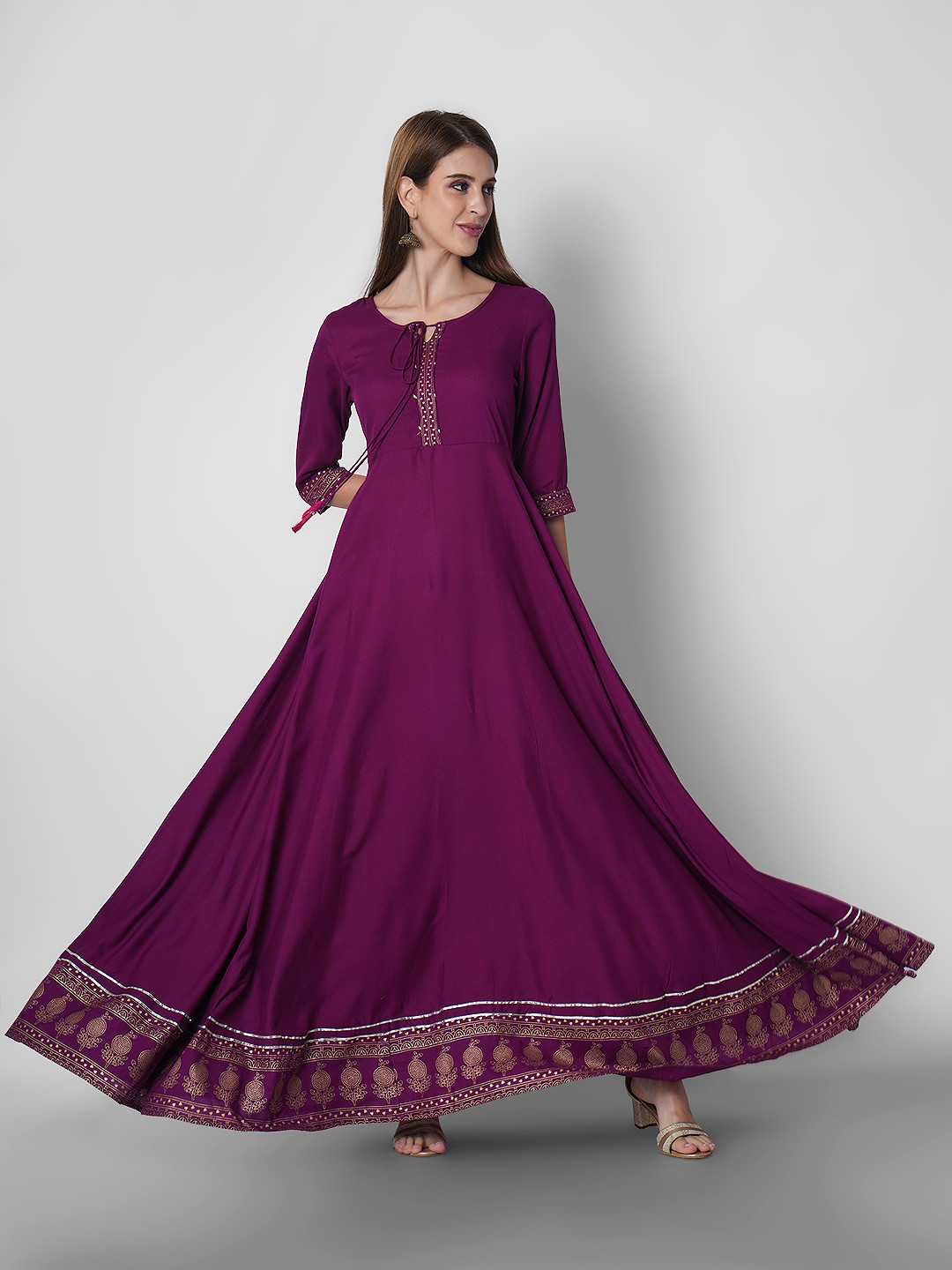 

Sanganeri Kurti Women Purple Thread Work Handloom Anarkali Kurta