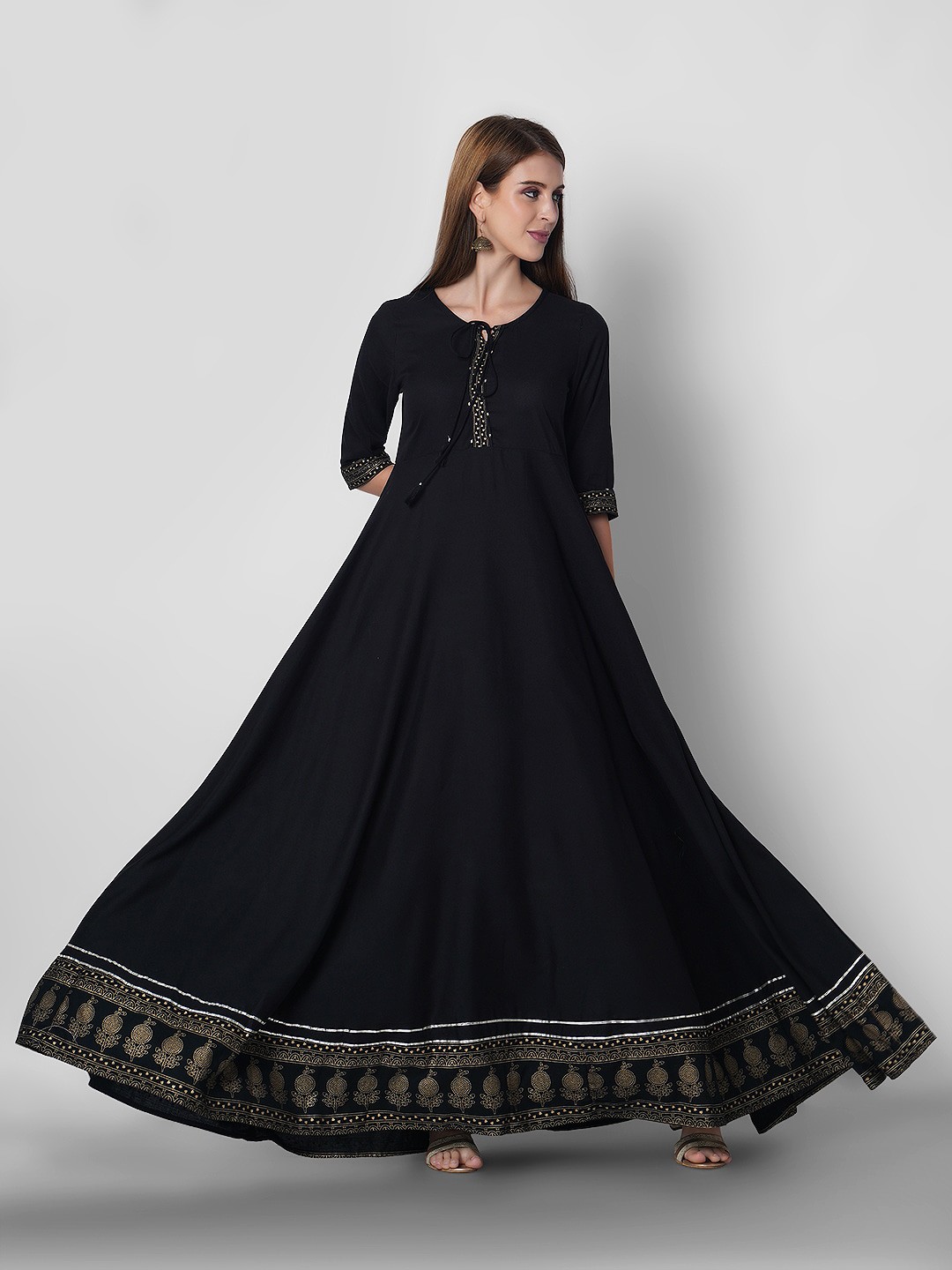 

Sanganeri Kurti Women Black Yoke Design Keyhole Neck Gotta Patti Handloom Anarkali Kurta