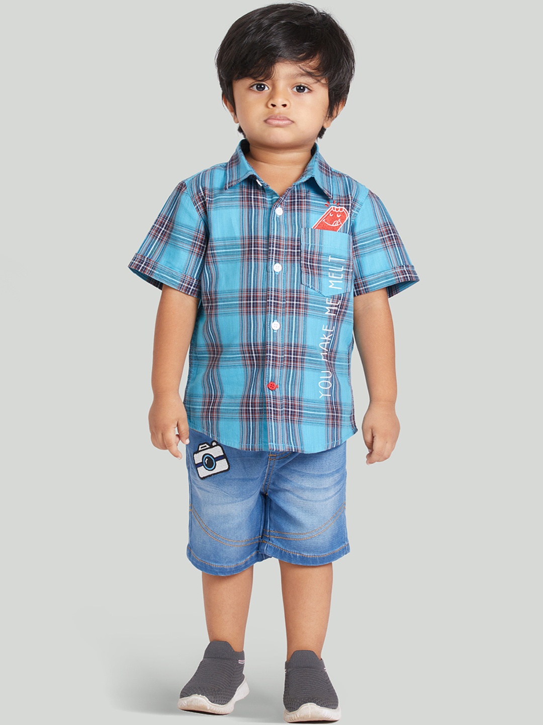 

Zalio Boys Blue & Brown Checked Cotton Shirt with Shorts Clothing Set