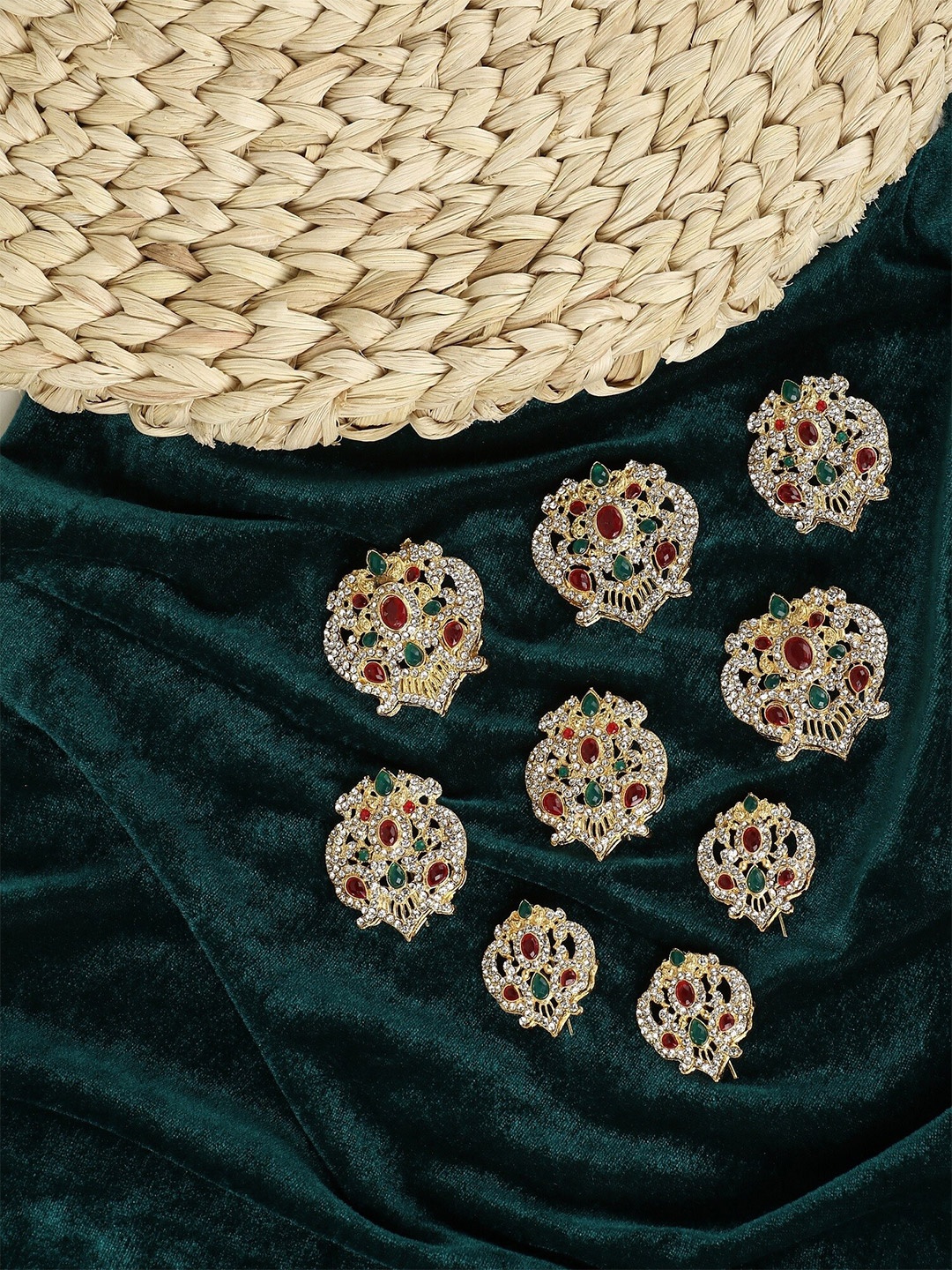 

VAGHBHATT Set Of 9 Silver-Toned & Green Embellished Jadai Billai Hair Pin Accessory