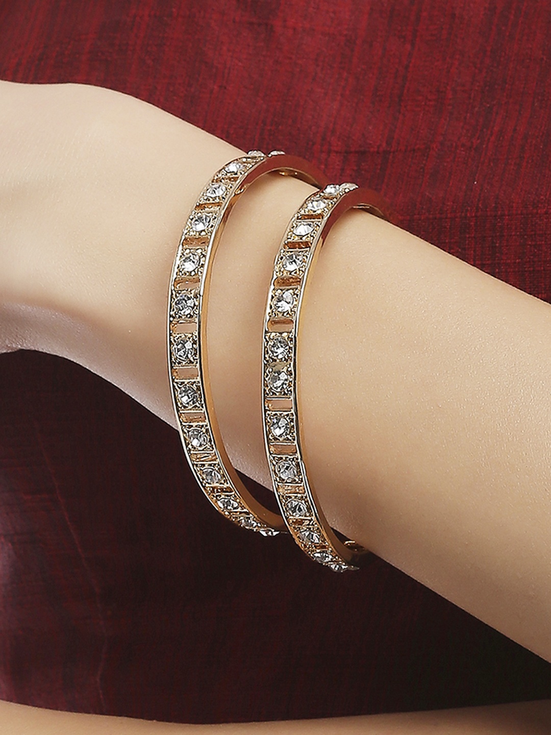 

Lilly & Sparkle Set Of 2 Gold Toned Crystal Studded Bangles