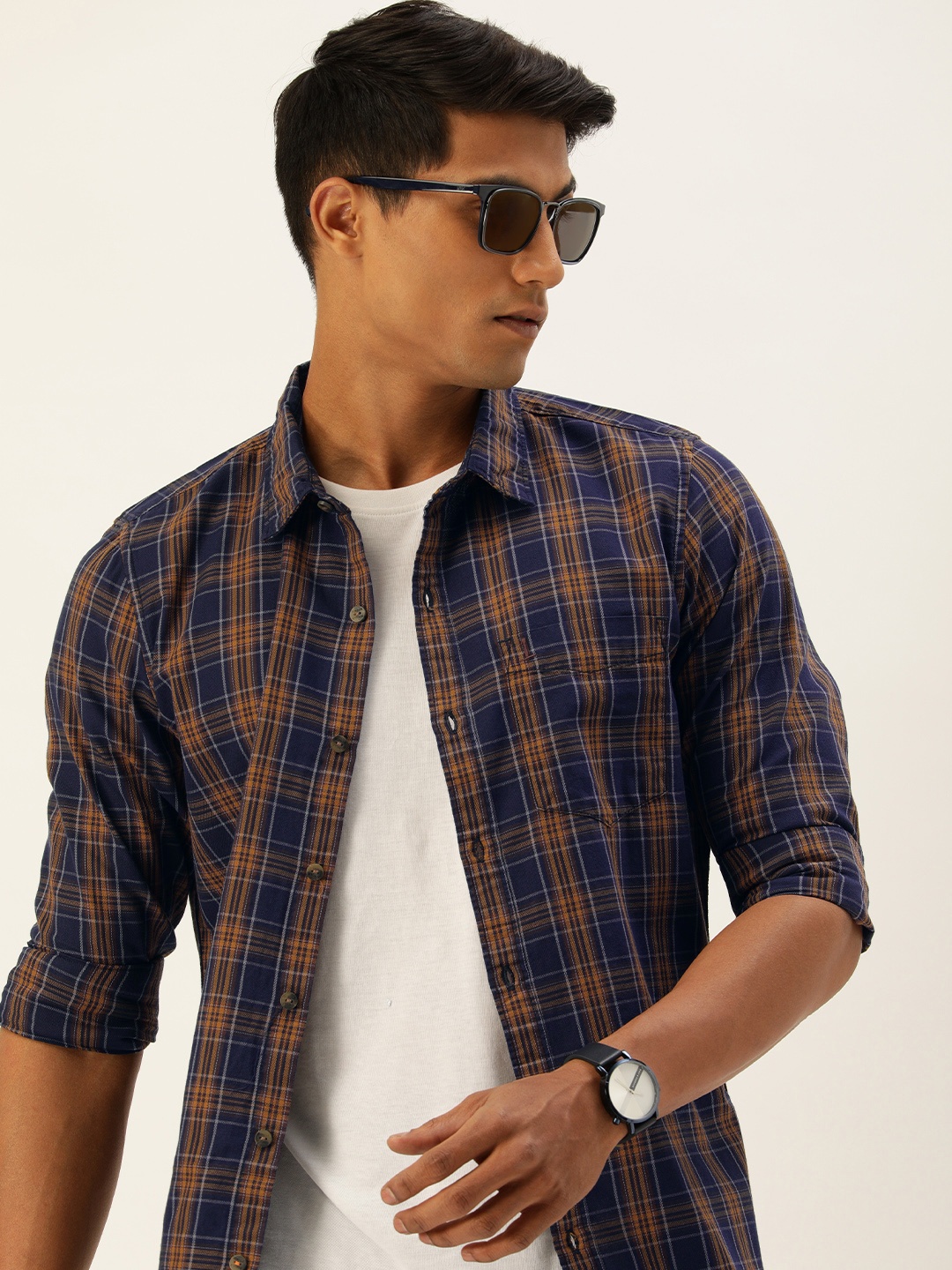 

SINGLE Men Navy Blue & Mustard Slim Fit Checked Casual Pure Cotton Shirt