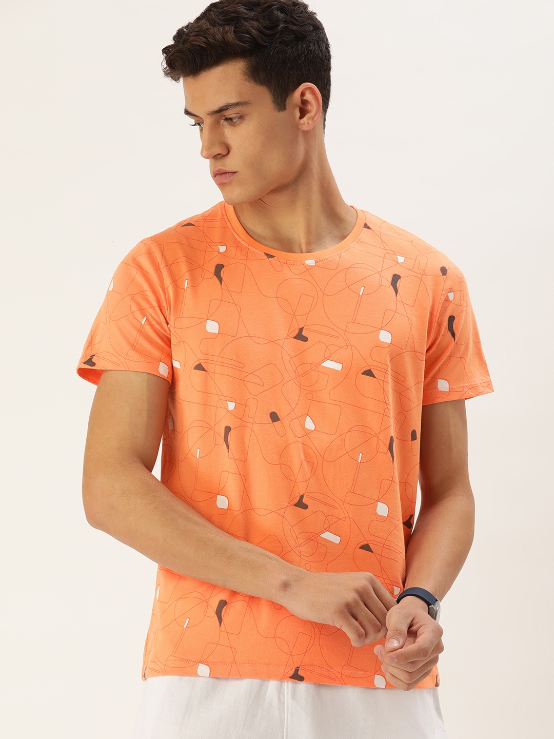 

SINGLE Men Orange & Black Printed Slim Fit Pure Cotton T-shirt