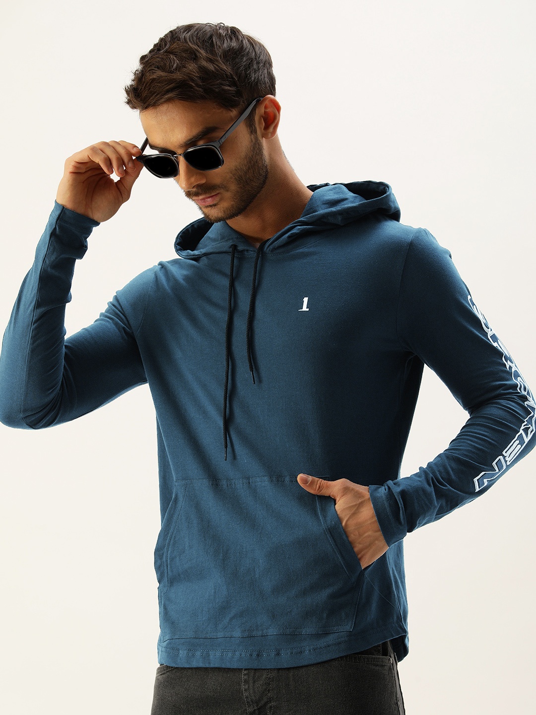 

SINGLE Men Teal Blue Slim Fit Hooded Pure Cotton T-shirt