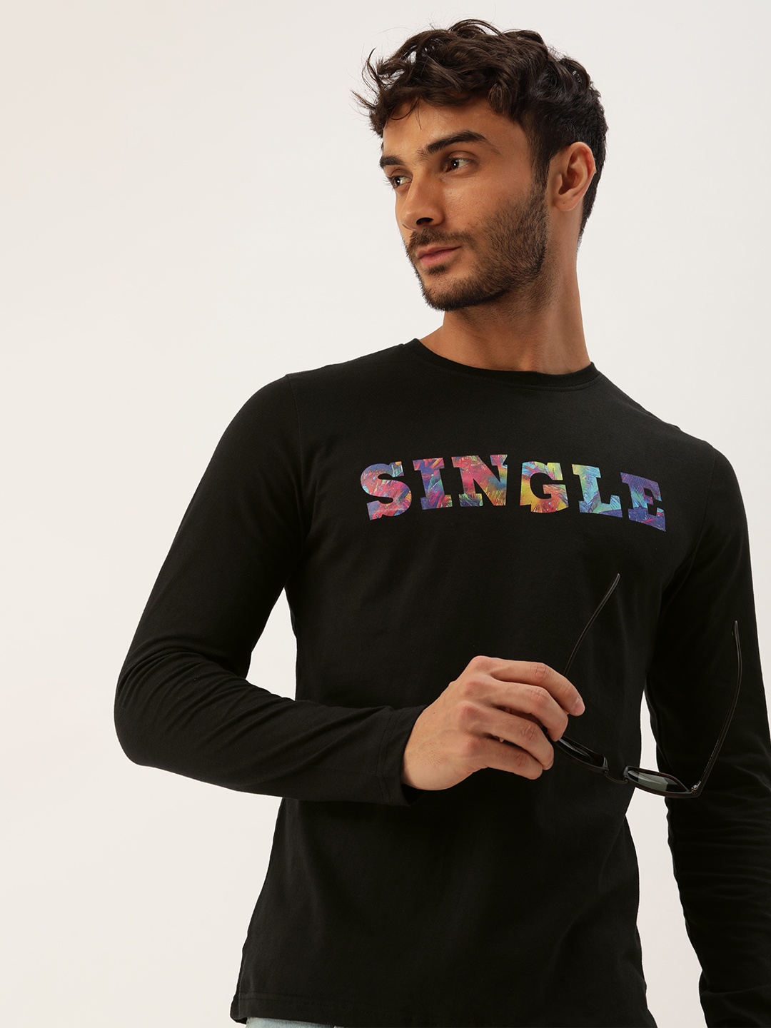 

SINGLE Men Black Typography Printed Slim Fit Pure Cotton T-shirt